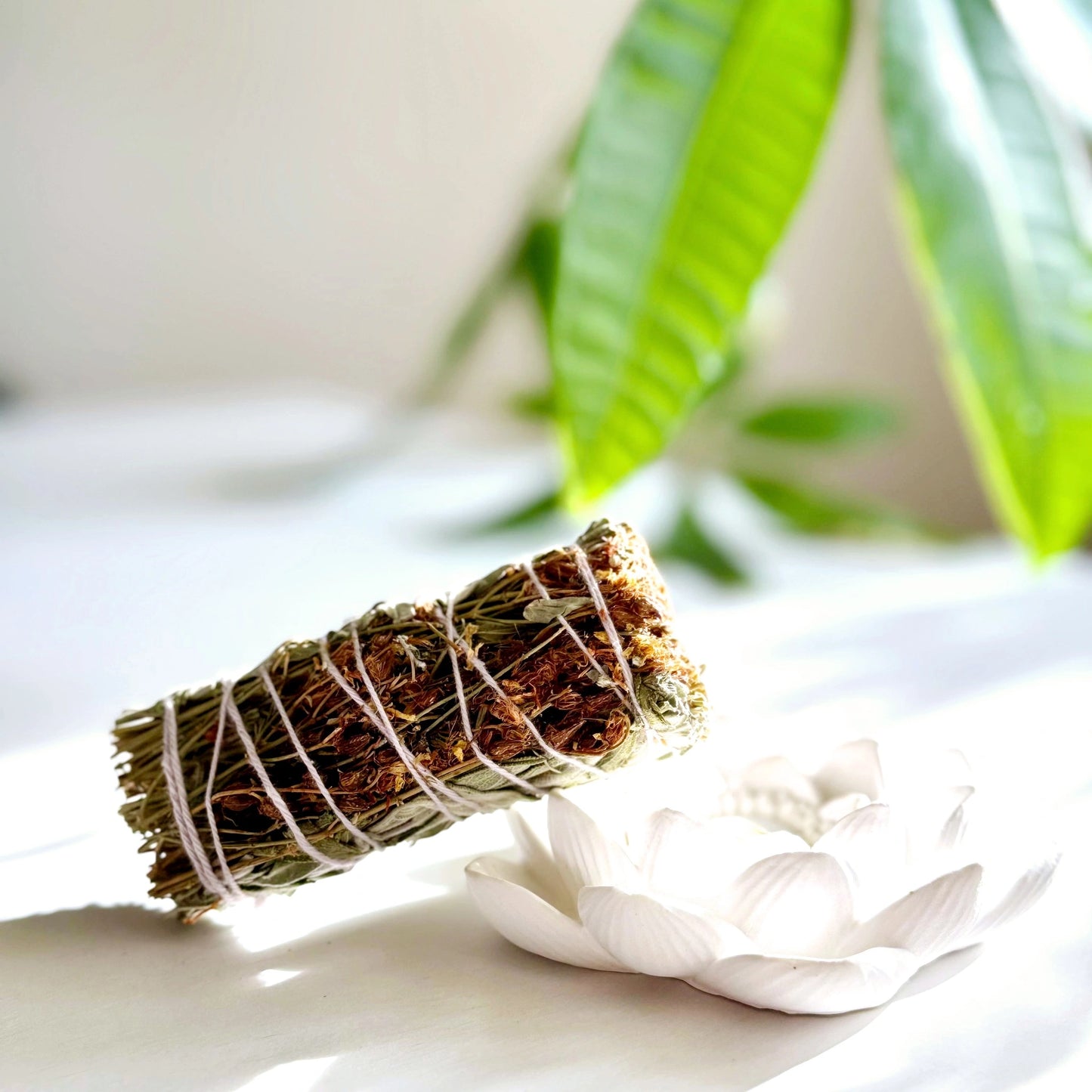 cleanse & glow - Ausräuchern - energetische Hausreinigung - energetischer Frühjahrsputz - dein perfektes Räucherbündel dafür