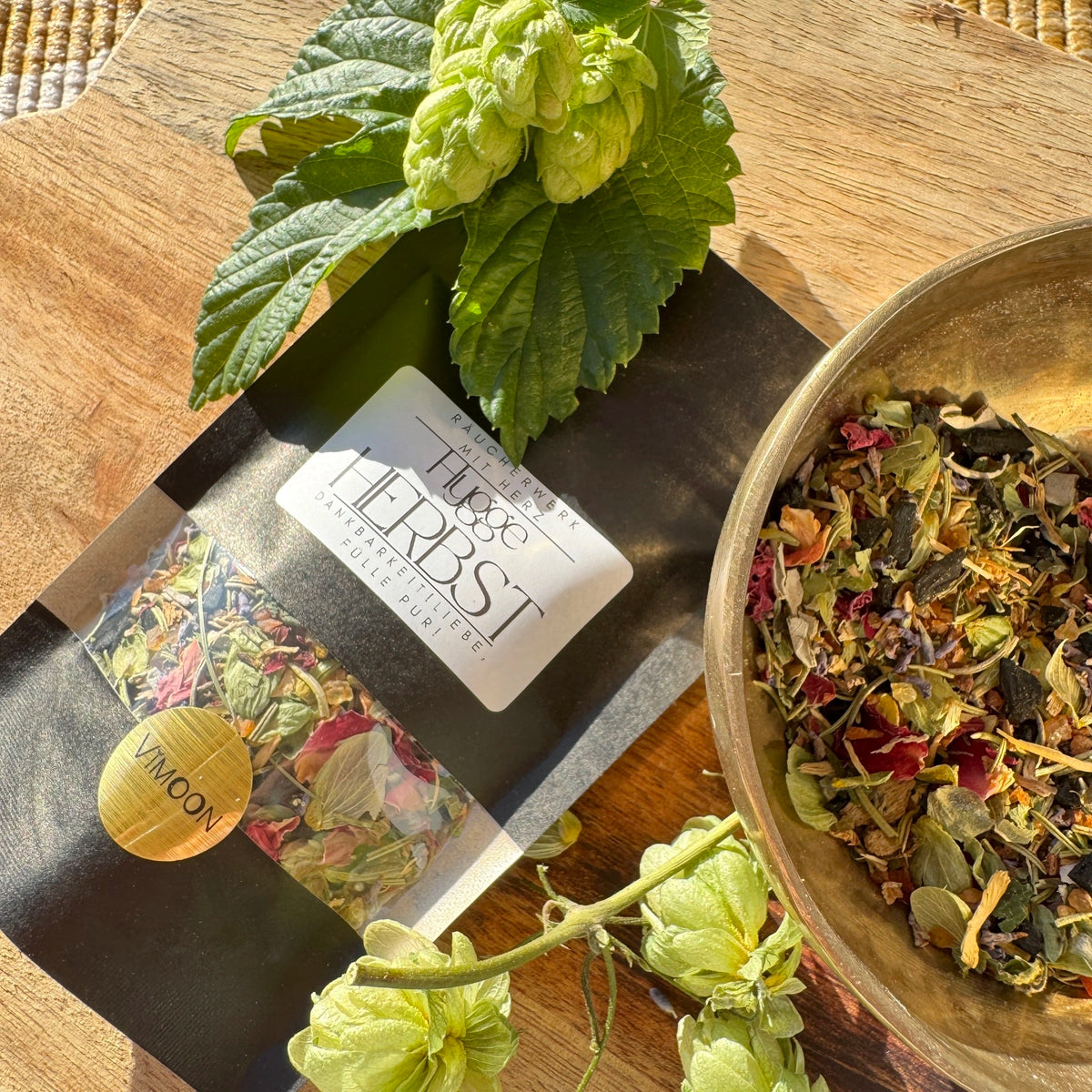 Räuchermischung "hygge Herbst" mit Hopfen, Rosenblüten, Lavendel, Salbei