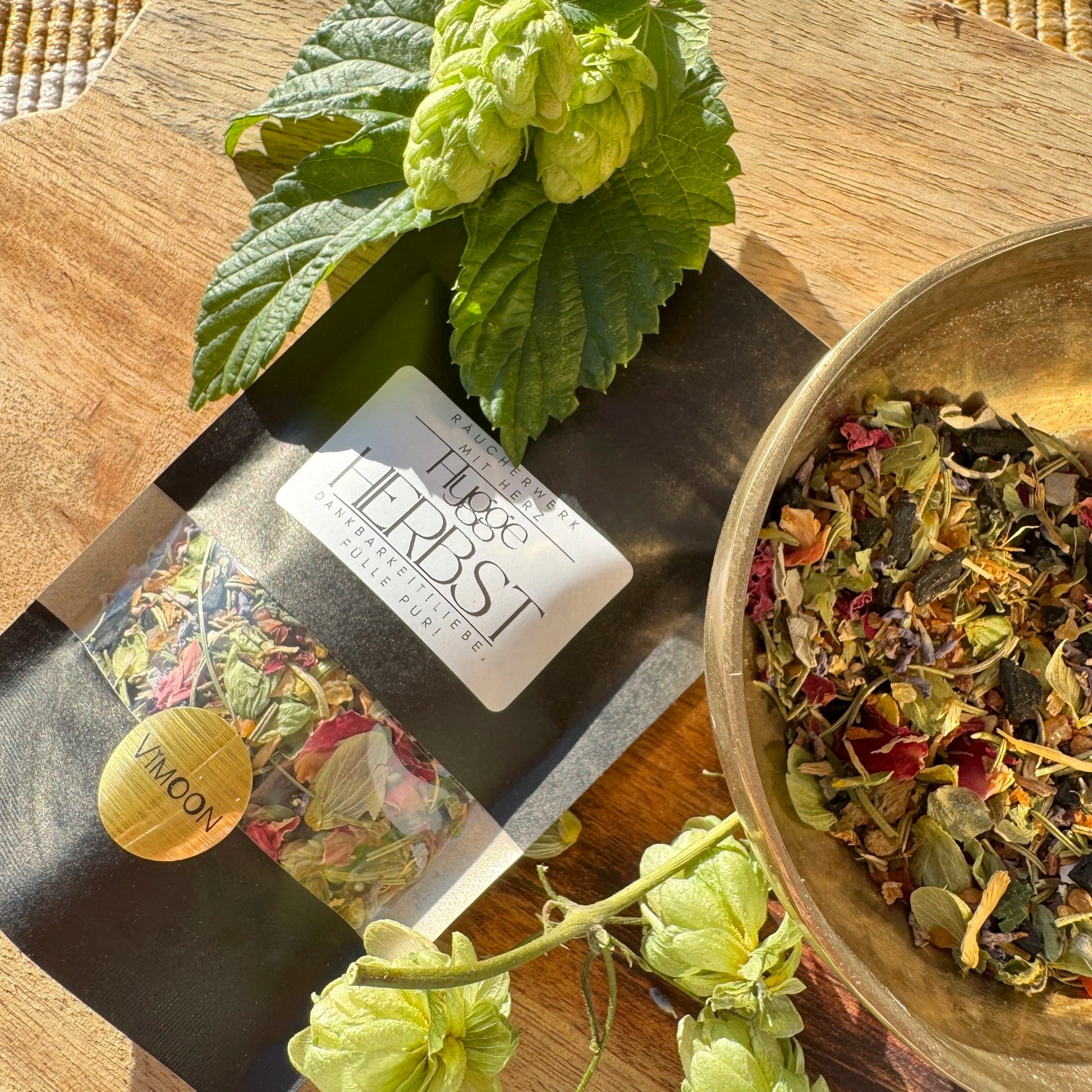 Räuchermischung "hygge Herbst" mit Hopfen, Rosenblüten, Lavendel, Salbei
