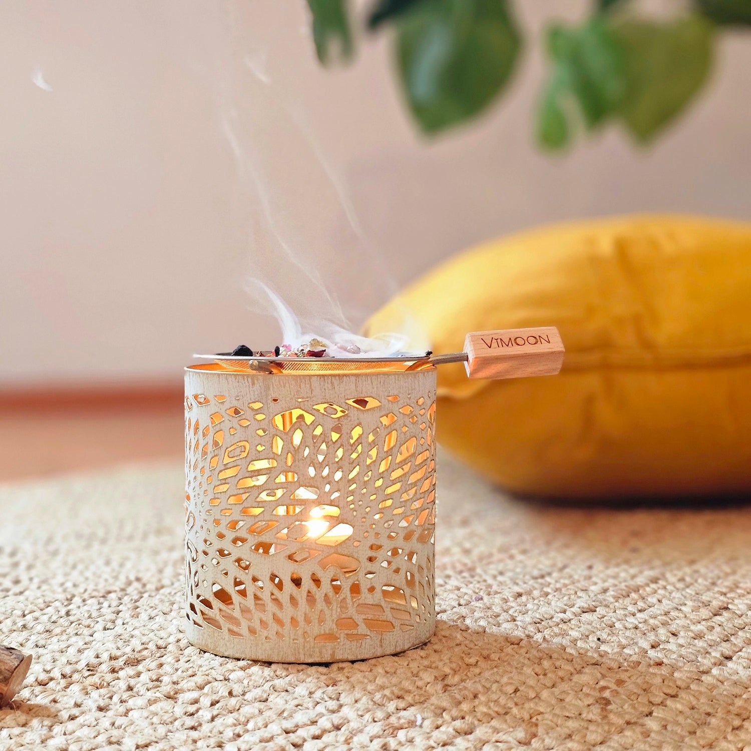 Räucherstövchen mit Räuchersieb für Räucherwerk und Weihrauch ,  Gold - räuchern mit Weihrauch, Räuchertritual, Weihrauchbrenner , Räuchern in den Rauhnächten 